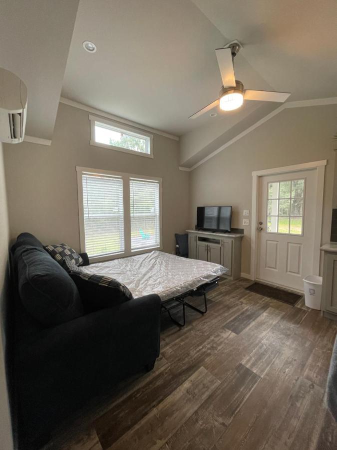Charming Tiny Home! Close To Oxford, Sardis Lake, Safari Animal Zoo Bagian luar foto